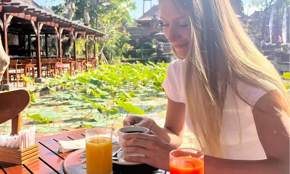 Tea and Juices during Yoga Course